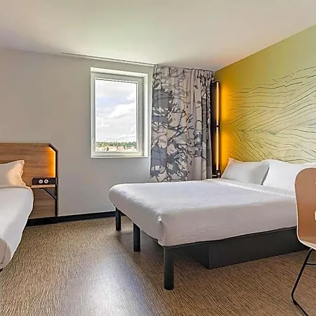 Mulhouse Bale Aeroport 3* 소세임